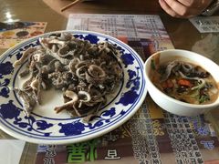 -东兴顺爆肚张