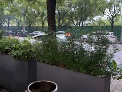 -麦凯伦烧烤·精酿超级工厂店(金桥总店)