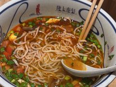 -陇上秦轩西安biangbiang面(EFC欧美金融商业城店)