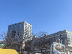 -证大大拇指广场(芳甸路店)