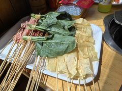 -袁记串串香(泉水轻轨站店)