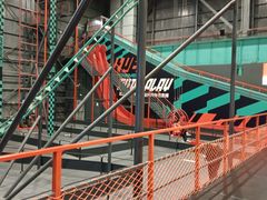 -极限PLAY运动娱乐新世界·团建派对潮玩休闲馆·室内蹦极高空游乐园