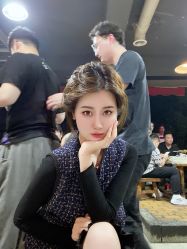 -AYO SALON
