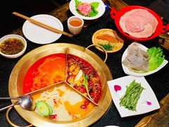-周师兄大刀腰片火锅(洪崖洞旗舰店)