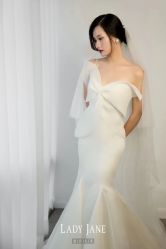 -Lady  Jane高端婚纱礼服馆