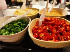 -鲜入围煮花胶鸡海鲜火锅