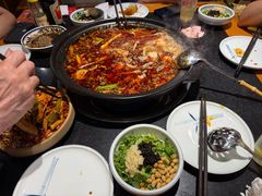 -小饕荟雅安贡椒鱼鲜馆(广福桥店)