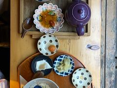 -啢啢茶寮(芳华横街店)