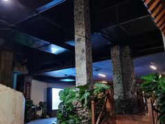 -泉城欧乐堡戏水湾艺术养生温泉