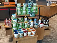 零售区-星巴克(昆明机场III店)