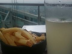 美式薯条-广州柏悦酒店·悦吧·顶楼露天酒吧