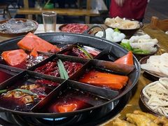 -正南齊北重庆老火锅(光华村直营店)