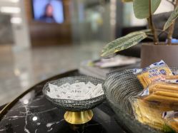 点击看大图 -愉己冥想·护发专门店