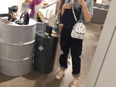 -MCM(比斯特上海购物村店)