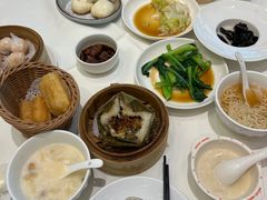 -万龙洲海鲜(大兴绿地缤纷城店)