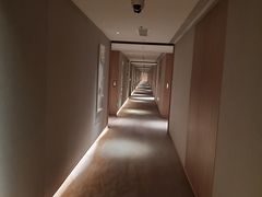 -上海佘山世茂艾美酒店