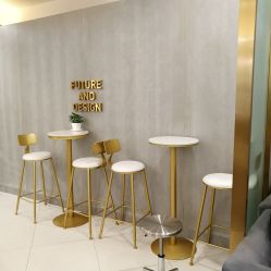 -八佰伴8008星级形象店