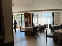 -静之湖湖畔餐厅