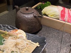 -湊湊火锅·茶憩(打浦桥日月光店)