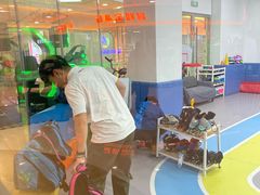 -米高蓝斯克国际轮滑中心(中铁建店)