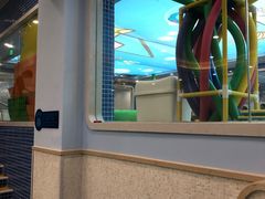 -戊辰亲子游泳俱乐部