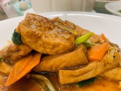 -麒麟山景大酒店岭南汇海鲜酒家(沙井店)
