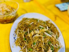 -潮汕长发番薯粥砂锅粥