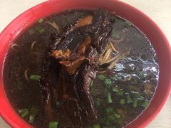 -小龙大肉面馆