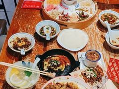 -怪噜范·老贵阳街头名小吃(鸿通城店)