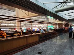 -星巴克(上海虹桥站2A检票口)