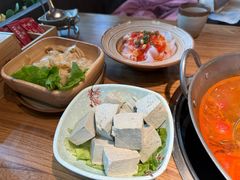 -老凯俚酸汤鱼(鸿通城店)