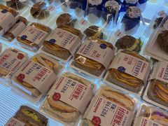 -红星前进面包牛奶公司(君太店)