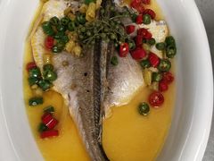 -港丽餐厅(高德置地店)