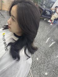 -藤野造型·烫·染发型设计店