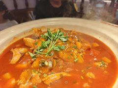 -魏铭鱼头捞饭(晋阳路店)