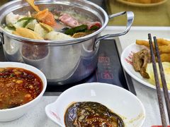 -西火火·川派小火锅(西溪银泰店)
