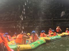 -重庆神龙峡漂流