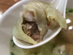 -潘国仙耳光馄饨(黄家阙路店)