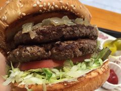 -The Habit Burger Grill 哈比特汉堡(复兴soho店)