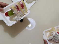 -皇冠幸福里动物奶油生日蛋糕(龙阳村地铁站店)