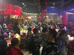 -关东情主题文化演艺餐厅