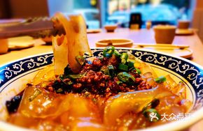 Three Delicacies Big Noodle Salad