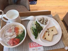 -臻儿屿月子会所(茶山店)