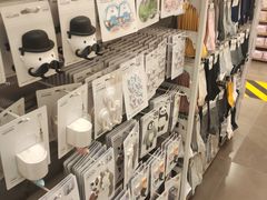 -名创优品(万达广场河东店)