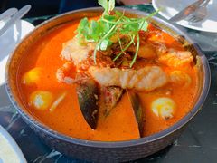 南阳海鲜粉-The Rug Cafe(王府中环店)