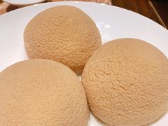 酥皮牛奶包-金玉满堂潮州酒楼(无限极荟购物广场店)