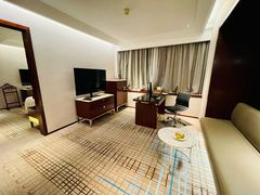 -上海龙之梦万丽酒店