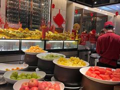 -广州万富希尔顿酒店·感趣自助餐厅·金秋蟹宴生蚝海鲜刺身烧烤