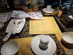 -黄记煌三汁焖锅(渝北金港国际店)