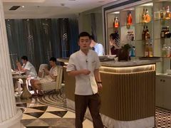 -浅深(世茂滨江精品店)